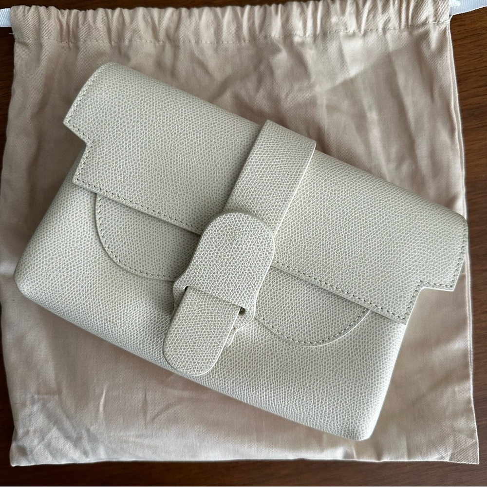 **SOLD** NWT Senreve discontinued BONE Aria belt bag